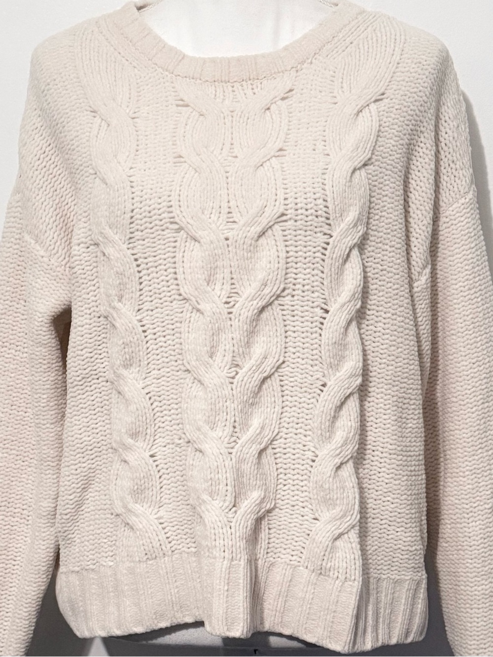 American Eagle Cable Knit Chenille Sweater Ivory Cozy Oversized Size Medium
